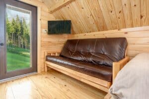 Lancaster Cabins - A-Frame Glamping Pod - Futon, TV & Glass Door