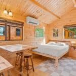 One Roomer Happy Traveler Project8
